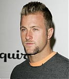Esquire-00007.jpg