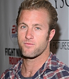 TysonArrivals00003.jpg
