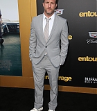 Filename=EntouragePremiere-0041.jpg
Filesize=446KiB
Dimensions=2003x3000
Date added=Jun 02, 2015 EntouragePremiere-0041.jpg