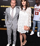 Filename=EntouragePremiere-0066.jpg
Filesize=704KiB
Dimensions=2144x3000
Date added=Jun 02, 2015 EntouragePremiere-0066.jpg