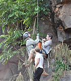 S1BTS-00011.jpg