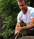 H50120-00093.jpg