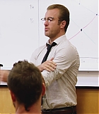 H50609-00135.jpg