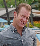H802-0077.jpg